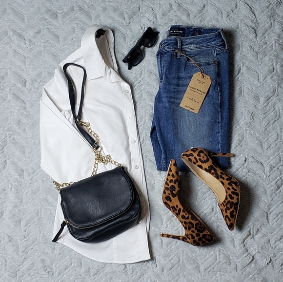 The Limited White Button Down Shirt SP EUC - Picture 4 of 5